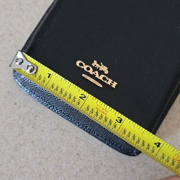 Coach crossbody phone purse - Picture 8 of 8